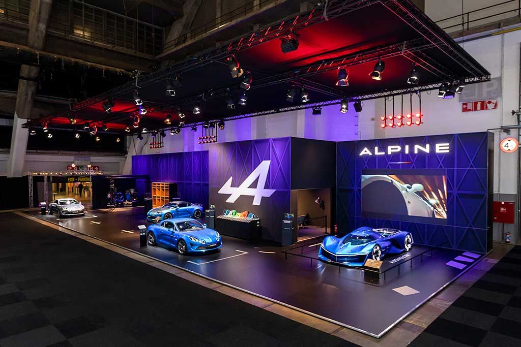 Stand for Alpine at Autosalon, Brussels by com2com